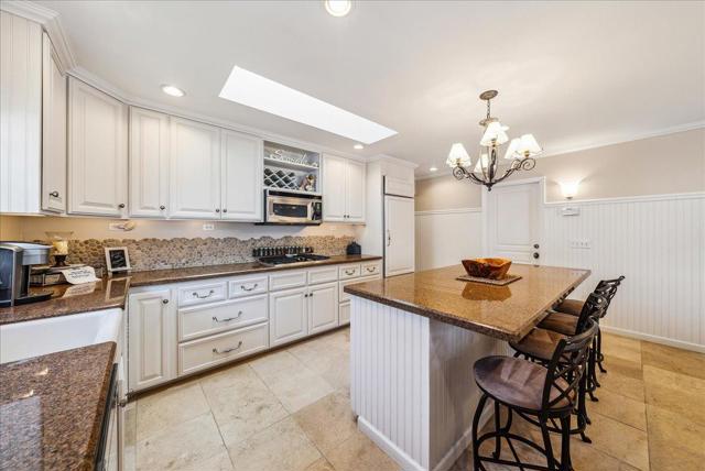 161 Pacific Avenue, Pacific Grove CA: https://media.crmls.org/mediaz/8aa149e0-1deb-495b-a6d7-68379bf96876.jpg