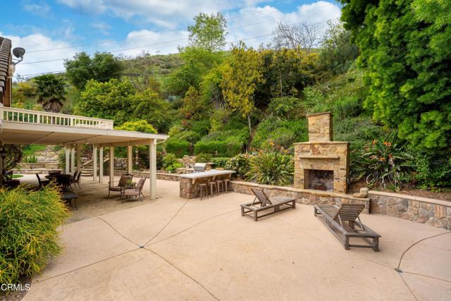 161 Harborview Court, Ventura CA: https://media.crmls.org/mediaz/8aa1a363-4a83-440a-bb59-2d3cc717b563.jpg
