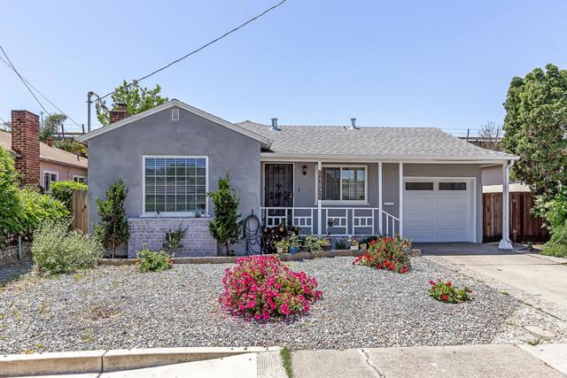 14875 Western Avenue, San Leandro CA: https://media.crmls.org/mediaz/8aa2c10c-2149-483f-bc23-b5e859324a68.jpg