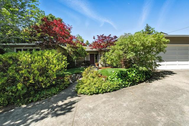 1884 Randall Road, San Mateo CA: https://media.crmls.org/mediaz/8aa2f355-70f1-4d67-9331-b8b35cfd0a2b.jpg