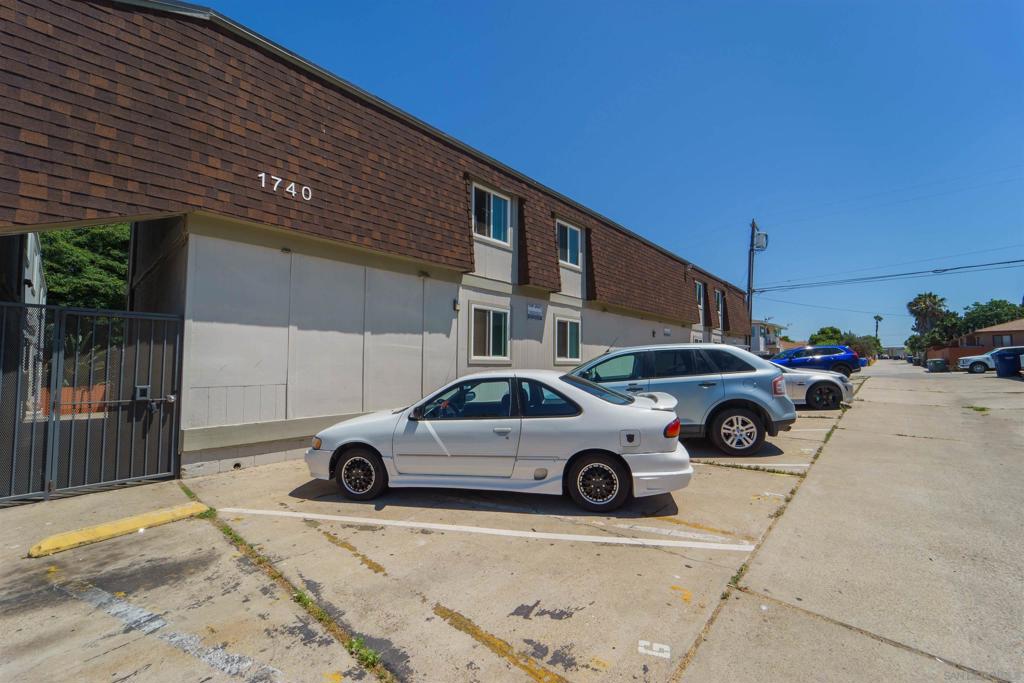 MLS #250039023SD image #9