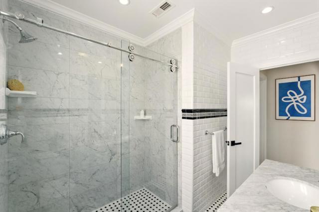 1260 Monterey Boulevard, San Francisco CA: https://media.crmls.org/mediaz/8aa35159-40d6-4f9b-b248-4faf318eca07.jpg