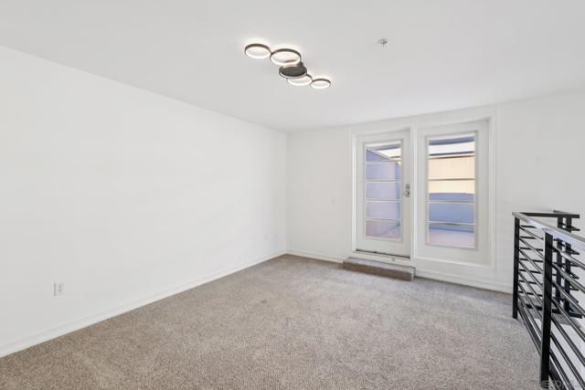 1480 Broadway, San Diego CA: https://media.crmls.org/mediaz/8aa37eb0-a7be-4c9b-907b-94345b3075a8.jpg