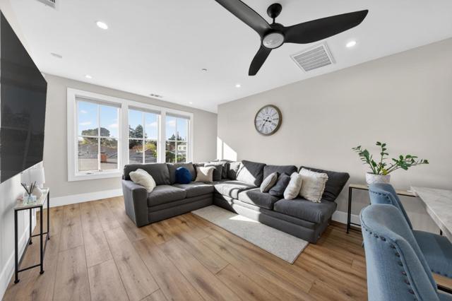 Image 25 of 44 For 1743 Santa Barbara Drive