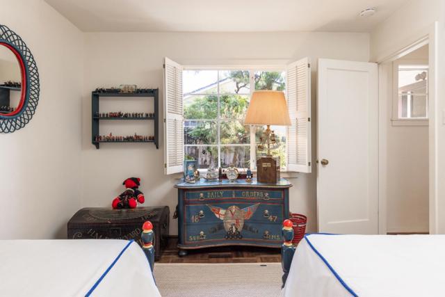 0 Lincoln 3 NW of 11th, Carmel CA: https://media.crmls.org/mediaz/8aa5a426-b08f-458a-8eca-6556b61a1950.jpg