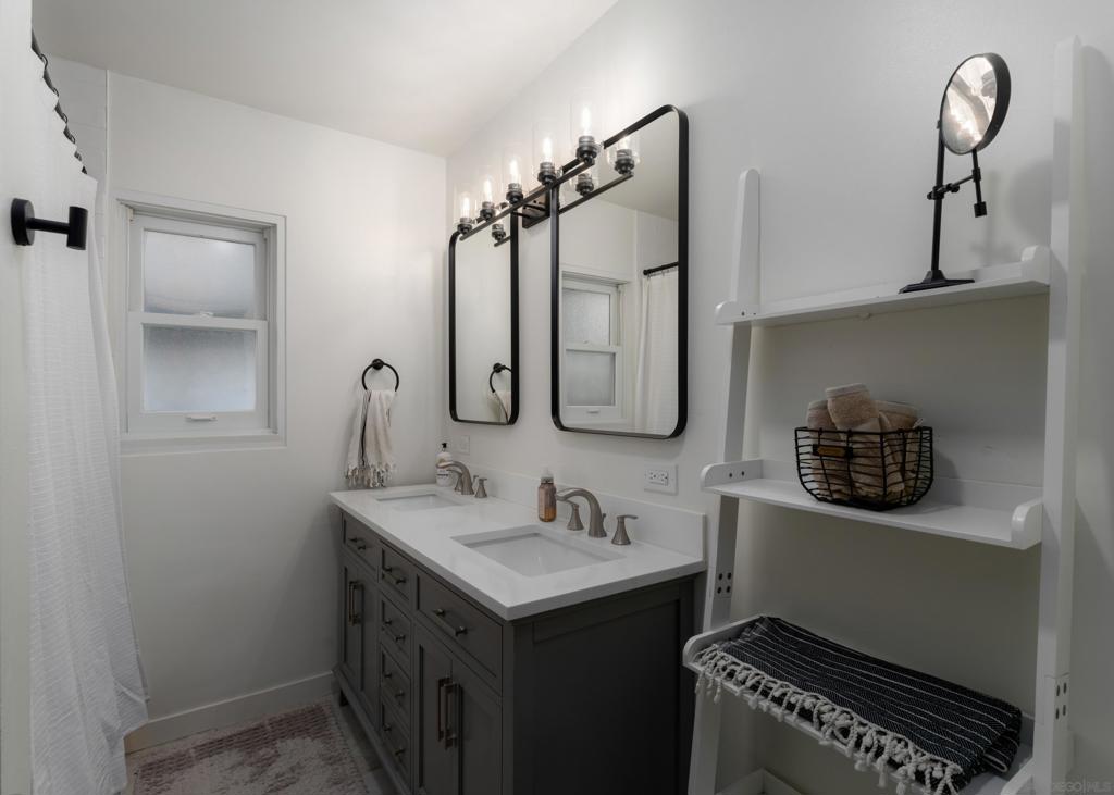 MLS #250041753SD image #22