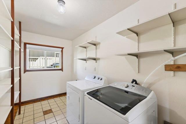 1 Gray Way, Watsonville CA: https://media.crmls.org/mediaz/8aa5e5a4-53a6-4401-8ee5-7fb3f2495ec9.jpg