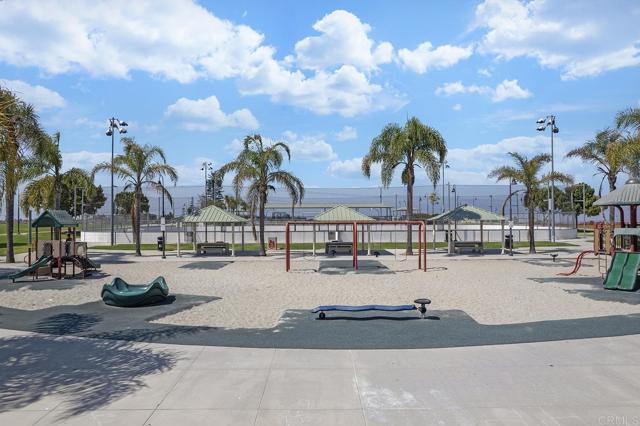 2383 Peacock Valley Road, Chula Vista CA: https://media.crmls.org/mediaz/8aa73a95-9636-4a56-a4d9-16d3fa943273.jpg