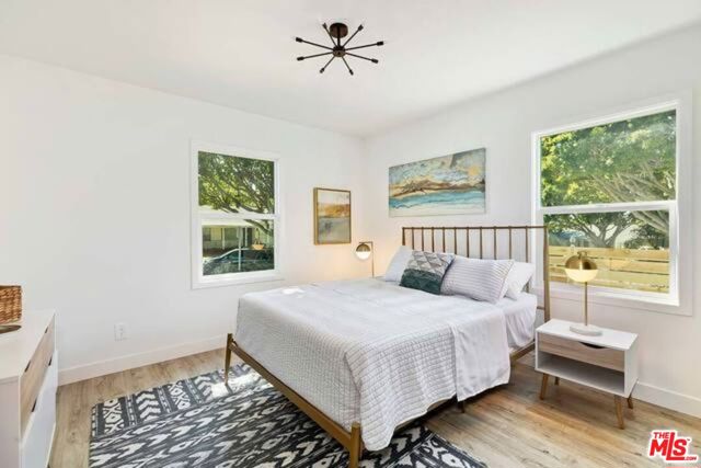 10801 Galvin Street, Culver City CA: https://media.crmls.org/mediaz/8aa832ab-30da-40b1-ae58-b322cf80f04d.jpg