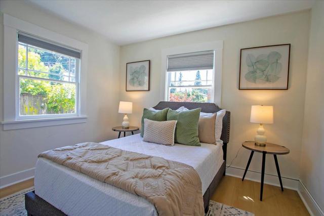 524 8th Avenue, Menlo Park CA: https://media.crmls.org/mediaz/8aa90a43-9cf0-4dde-8d15-b0fd34c64194.jpg