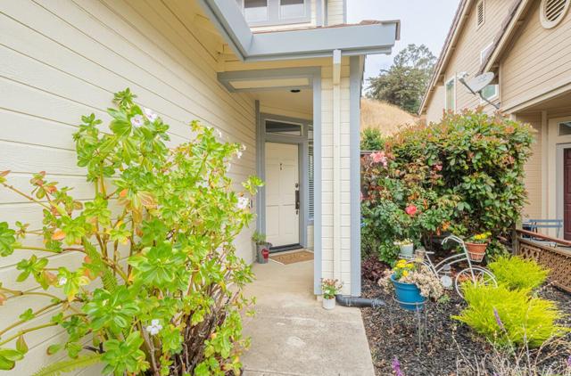 21028 Country Park Road, Salinas CA: https://media.crmls.org/mediaz/8aa9d12c-1f8b-454e-aa20-790d7d72d404.jpg