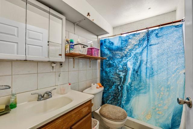 1549 Jupiter Way, Milpitas CA: https://media.crmls.org/mediaz/8aaa70ac-8f92-4101-b69a-28f4341a5130.jpg