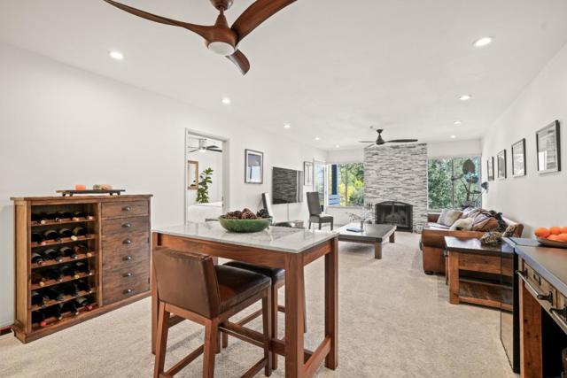 4008 Farm Hill Boulevard, Redwood City CA: https://media.crmls.org/mediaz/8aaa7550-f2dd-41af-8978-601f1f1fa495.jpg