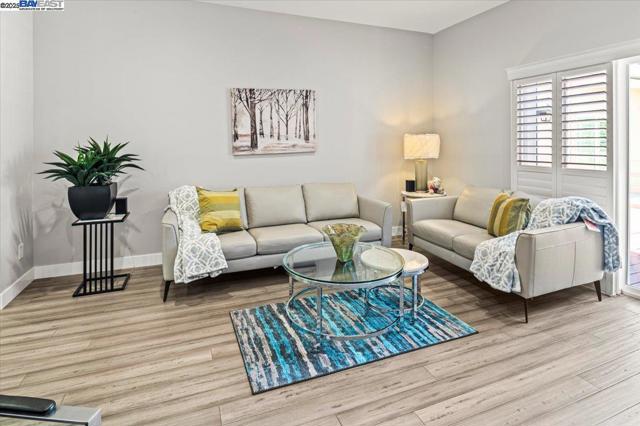 4309 BORA BORA AVE, Fremont CA: https://media.crmls.org/mediaz/8aaae448-61ff-4eb2-ad62-9d6a2a971af3.jpg