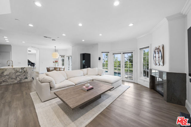 Image 32 of 49 For 12917 Galewood Street