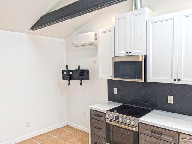 Image 4 of 16 For 4616 Cherokee Ave