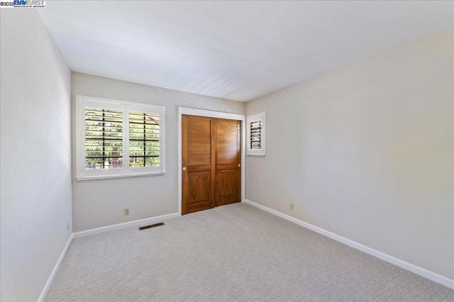 1769 Old Tower Rd, Livermore CA: https://media.crmls.org/mediaz/8aac3b33-9e23-4fa4-a3e2-995716f63cbb.jpg