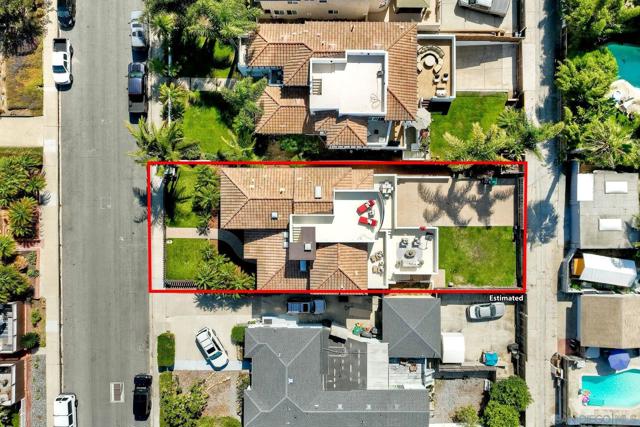 819 Van Nuys Street, San Diego CA: https://media.crmls.org/mediaz/8aac9b0b-671e-4aa2-af9e-b117666b56c7.jpg