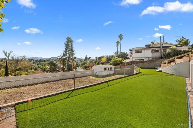 874 Hacienda Drive, El Cajon CA: https://media.crmls.org/mediaz/8aacf77b-513d-4a2f-82cb-32d20f84a364.jpg