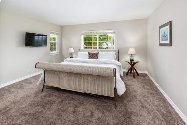 4235 Harrison Street, Carlsbad CA: https://media.crmls.org/mediaz/8aad0bd9-67b8-491f-88f9-a051d509b056.jpg