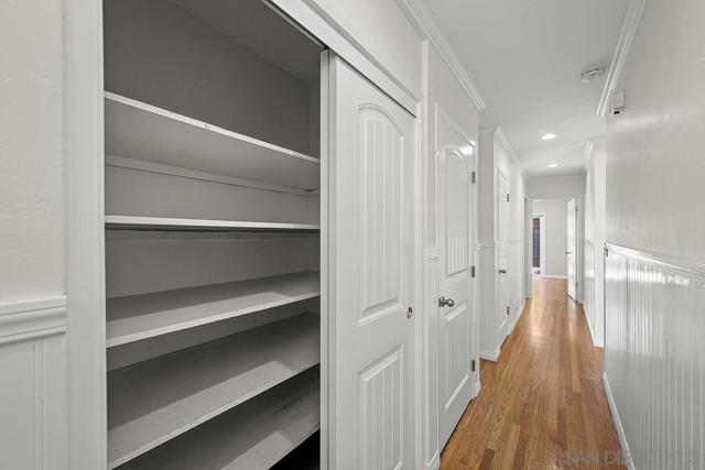 3428 Garrison St, San Diego CA: https://media.crmls.org/mediaz/8aadffad-7759-43d2-8bca-2af5de888d55.jpg