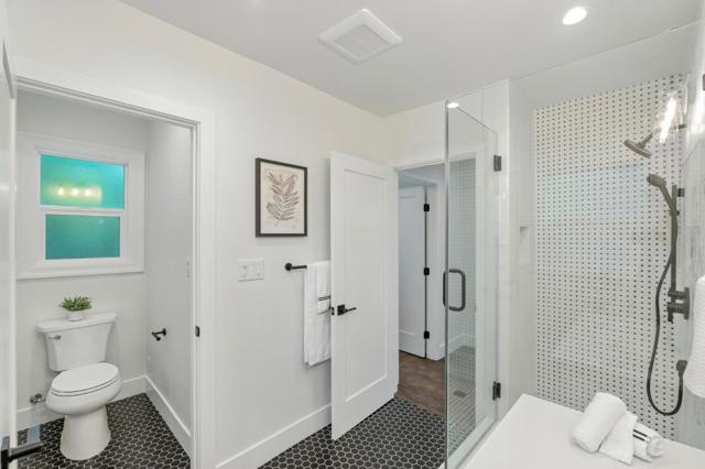 1165 Clinton Street, Redwood City CA: https://media.crmls.org/mediaz/8ab0a266-f198-4fe1-a7e5-067e855158a4.jpg