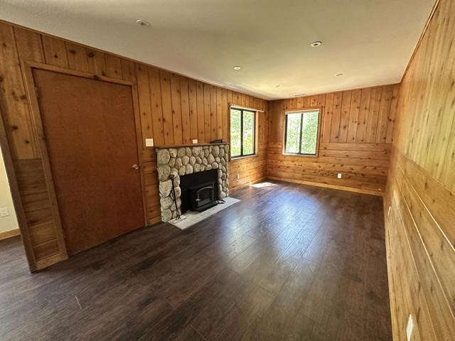 54970 Daryll, Idyllwild CA: https://media.crmls.org/mediaz/8ab2e183-1818-4f60-9026-4df724e21cf5.jpg