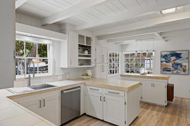 25905 Junipero Avenue, Carmel CA: https://media.crmls.org/mediaz/8ab43a3c-4006-48af-bb6a-96b1fb0e5453.jpg