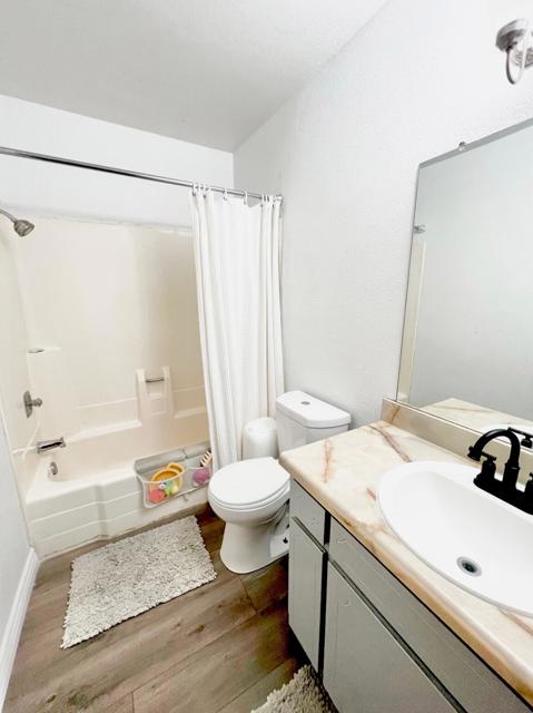 511 D Street, Upland CA: https://media.crmls.org/mediaz/8ab627d7-627d-4394-8206-23f4c63a1714.jpg