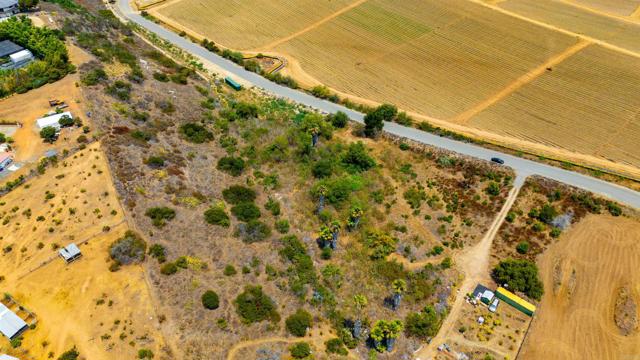 Detail Gallery Image 9 of 12 For 456 Grove View Rd, Oceanside,  CA 92058 - – Beds | – Baths