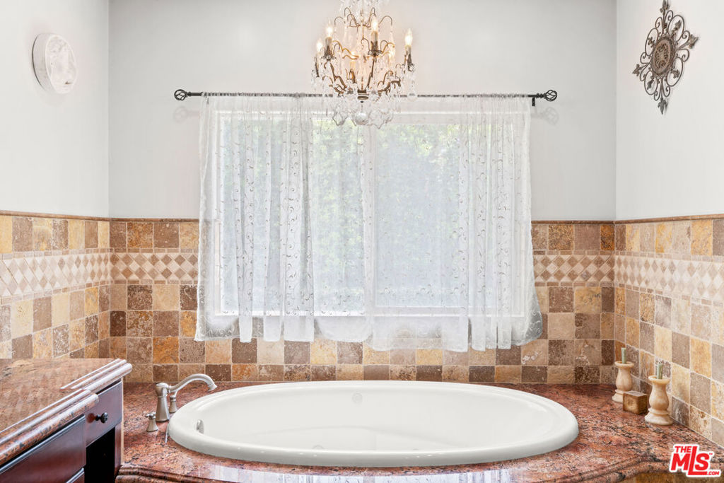 MLS #26845549 image #42