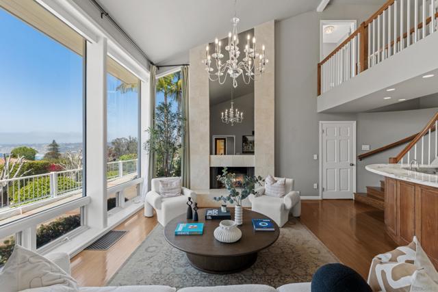 1543 Soledad Avenue, La Jolla CA: https://media.crmls.org/mediaz/8ab9d242-b2e5-45cc-a042-264902103176.jpg