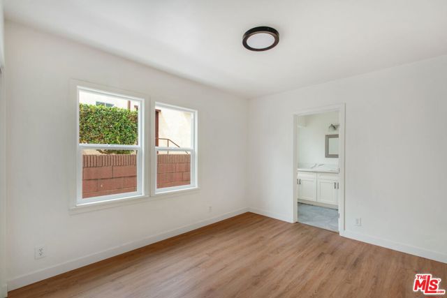 4325 W 58th Place, Los Angeles CA: https://media.crmls.org/mediaz/8abafd42-2293-4c14-951a-df1db7ef6ef5.jpg