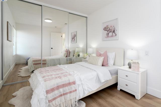 4452 Alice Way, Union City CA: https://media.crmls.org/mediaz/8abb9c71-f2b5-490c-a8b6-f9534bc35c31.jpg