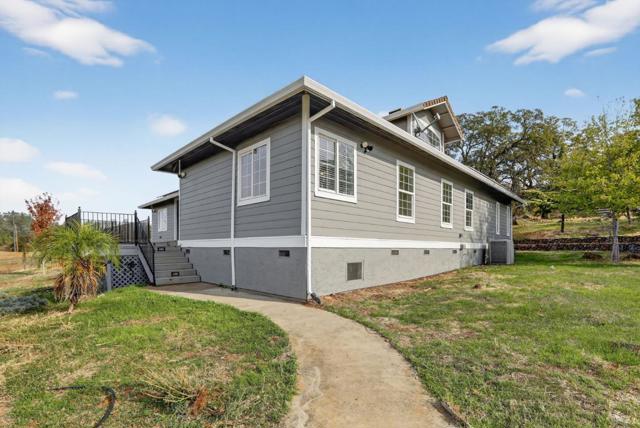 35 Blazeford Gulch, Oroville CA: https://media.crmls.org/mediaz/8abbe521-35df-429d-816d-9a6ad23b38c6.jpg