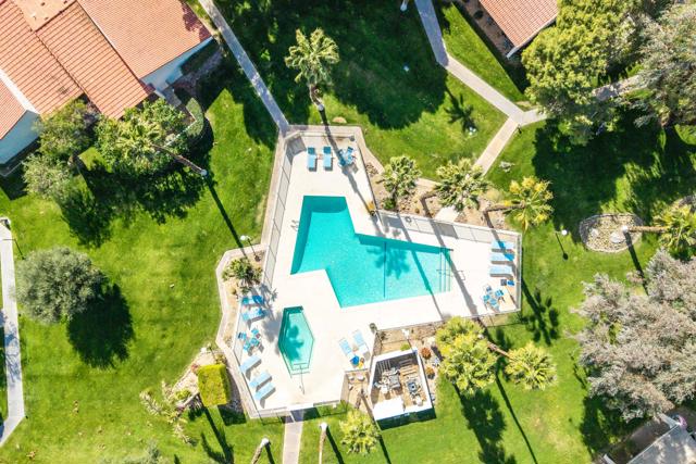 2521 N Whitewater Club Drive, Palm Springs CA: https://media.crmls.org/mediaz/8abbf9e2-d894-4197-8f81-7d87e7d4dfee.jpg