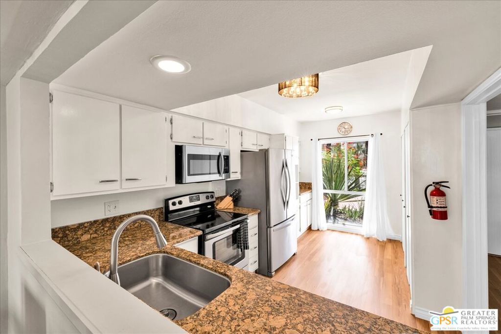 MLS #25555711PS image #8