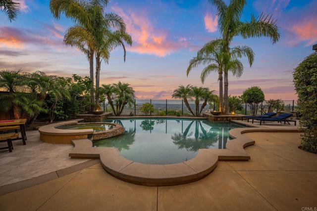 3219 Corte Paloma, Carlsbad CA: https://media.crmls.org/mediaz/8abd8a66-0d00-496e-af19-f53dee553046.jpg