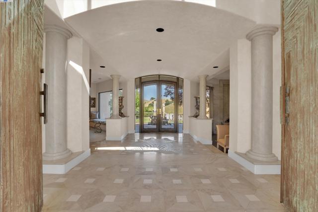 4478 Deer Ridge Road, Danville CA: https://media.crmls.org/mediaz/8abdf7e7-261f-428d-b180-b432a68528bb.jpg