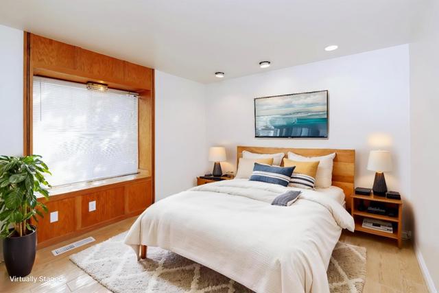 120 Alamo Avenue, Santa Cruz CA: https://media.crmls.org/mediaz/8abe03c2-8e98-4e0a-be9d-590204a06b4b.jpg