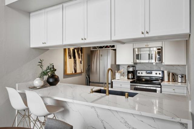 2101 Shoreline Drive, Alameda CA: https://media.crmls.org/mediaz/8abe2866-91ea-4761-b972-1958f24c601c.jpg