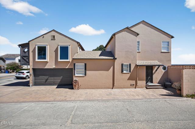 3025 Ocean Drive, Oxnard CA: https://media.crmls.org/mediaz/8abeeffc-d672-45b6-8051-7abde9eed557.jpg