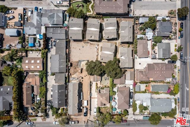 1317 Punta Gorda, Santa Barbara CA: https://media.crmls.org/mediaz/8ac02bdb-14fe-4ffe-b31e-afa43eeb6e08.jpg
