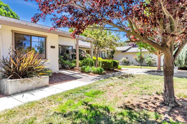 5173 Cribari, San Jose CA: https://media.crmls.org/mediaz/8ac0cf6e-75ca-42bb-963c-710bd5f077f1.jpg