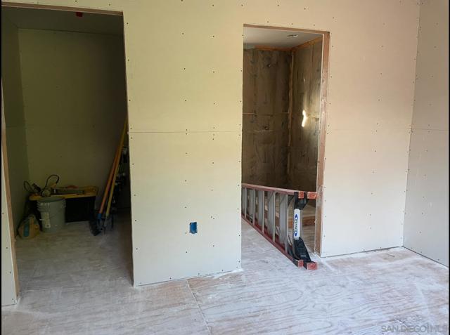 3335 37 S Barcelona St., Spring Valley CA: https://media.crmls.org/mediaz/8ac12a05-8fa1-43f5-bf13-4d5fd3e2fa06.jpg