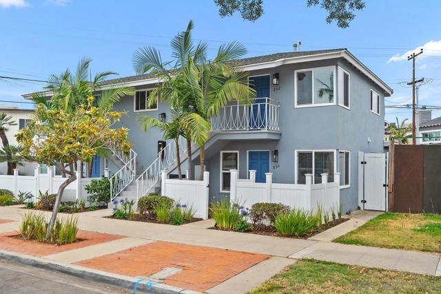 850 856 Olive Avenue, Coronado CA: https://media.crmls.org/mediaz/8ac1dec2-18ba-4eb2-a823-1a6388b3c1ac.jpg
