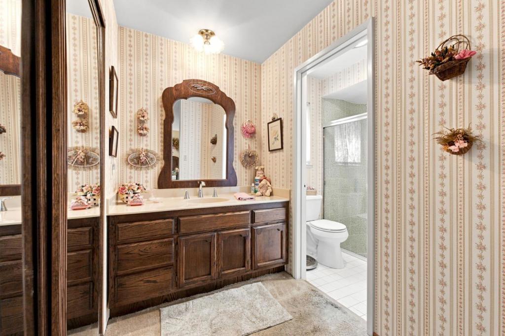 https://media.crmls.org/mediaz/8ac27352-d75d-4128-b884-224edba068f9.jpg?preset=X-Large