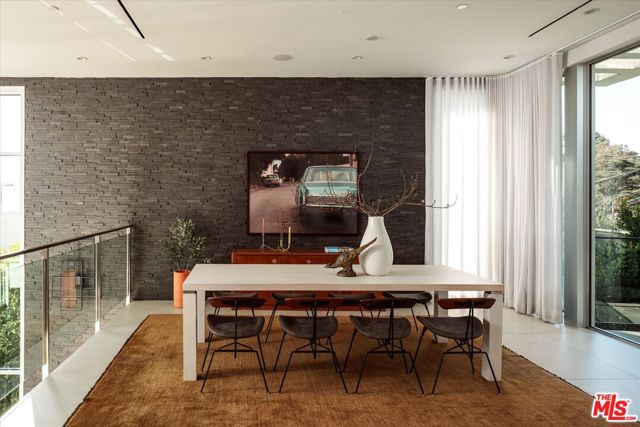 3042 Landa Street, Los Angeles CA: https://media.crmls.org/mediaz/8ac36ca6-0be5-46c2-a16d-0f8c5640ce6e.jpg
