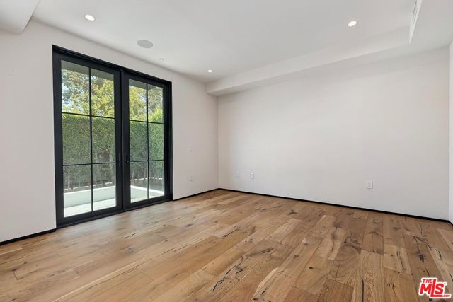 6115 W 6th Street, Los Angeles CA: https://media.crmls.org/mediaz/8ac4b78b-9c29-4e55-aaba-3ba98312ae05.jpg