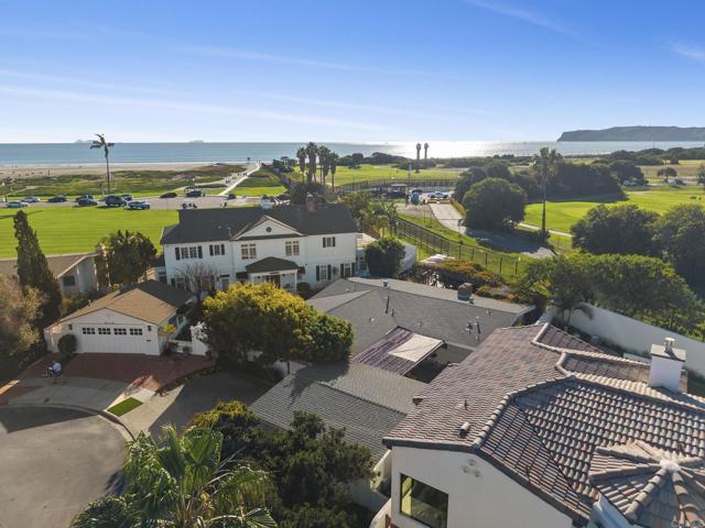 Detail Gallery Image 20 of 29 For 1100 Coronado Ave, Coronado,  CA 92118 - 4 Beds | 2/1 Baths